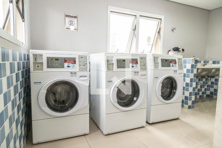 Apartamento à venda com 33m², 1 quarto e 1 vaga Apartamento à venda com 33m², 1 quarto e 1 vagaÁrea comum - Lavanderia