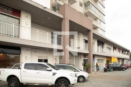 Apartamento à venda com 33m², 1 quarto e 1 vaga Apartamento à venda com 33m², 1 quarto e 1 vagaFachada