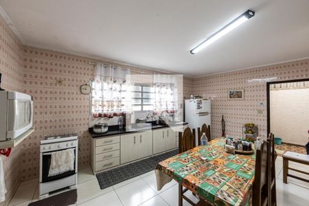 Casa para alugar com 220m², 3 quartos e 5 vagas Casa para alugar com 220m², 3 quartos e 5 vagasCozinha