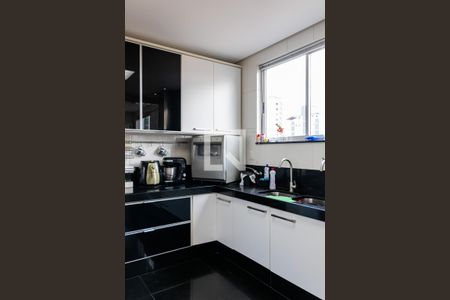 Apartamento à venda com 360m², 4 quartos e 3 vagasCozinha