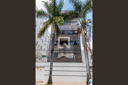 Apartamento à venda com 360m², 4 quartos e 3 vagasFachada