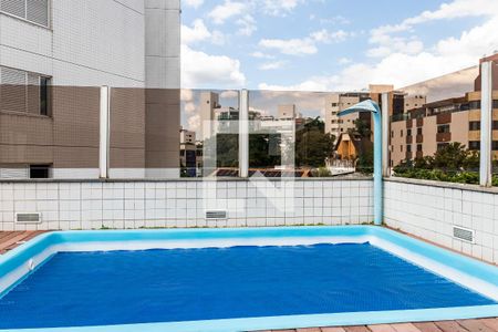 Apartamento à venda com 360m², 4 quartos e 3 vagasCobertura