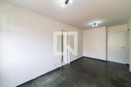 Sala de apartamento à venda com 2 quartos, 60m² em Vila Gumercindo, São Paulo