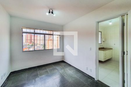 Sala de apartamento à venda com 2 quartos, 60m² em Vila Gumercindo, São Paulo