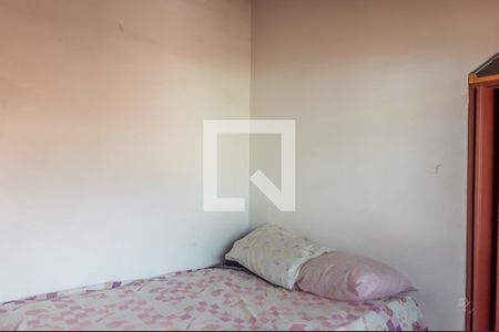 Casa à venda com 214m², 4 quartos e 3 vagas Casa à venda com 214m², 4 quartos e 3 vagasQuarto 3