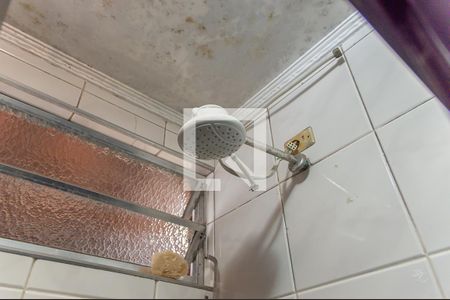 Casa à venda com 214m², 4 quartos e 3 vagas Casa à venda com 214m², 4 quartos e 3 vagasBanheiro 2