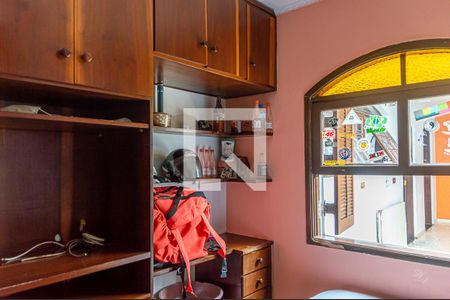 Casa à venda com 214m², 4 quartos e 3 vagas Casa à venda com 214m², 4 quartos e 3 vagasQuarto 2