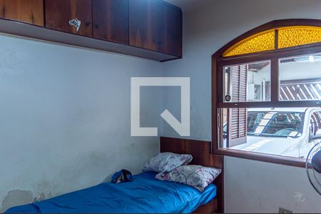 Casa à venda com 214m², 4 quartos e 3 vagas Casa à venda com 214m², 4 quartos e 3 vagasQuarto 1