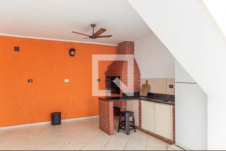 Casa à venda com 214m², 4 quartos e 3 vagas Casa à venda com 214m², 4 quartos e 3 vagasChurrasqueira