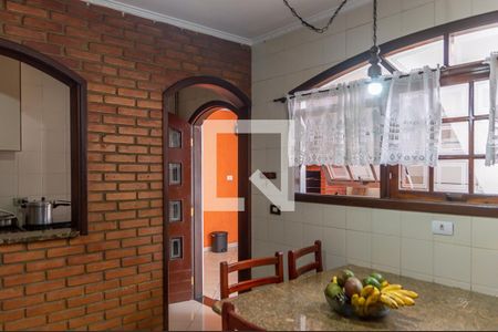 Casa à venda com 214m², 4 quartos e 3 vagas Casa à venda com 214m², 4 quartos e 3 vagasCozinha