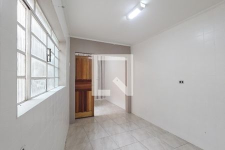 Casa à venda com 180m², 3 quartos e 2 vagasCozinha