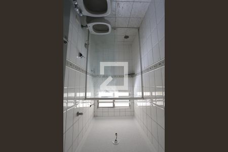 Casa para alugar com 100m², 2 quartos e sem vagaBanheiro da Suíte 