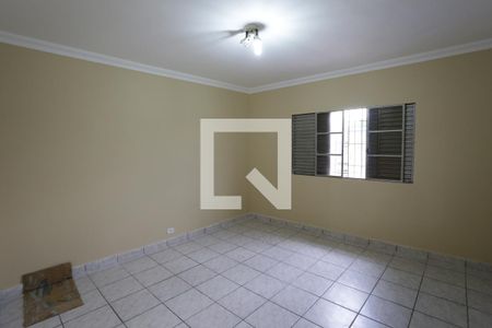 Quarto 1 de casa para alugar com 2 quartos, 100m² em Parque Císper, São Paulo