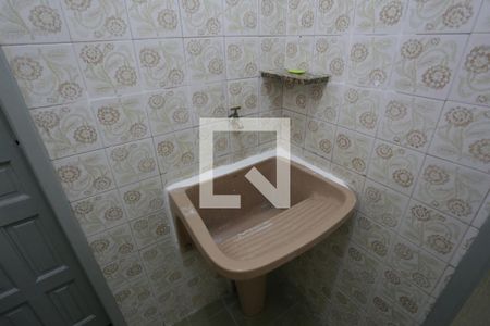 Casa para alugar com 100m², 2 quartos e sem vagaÁrea de Serviço