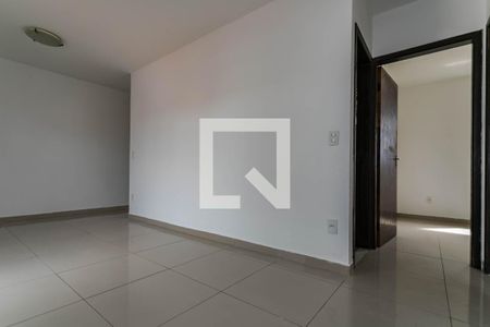 Sala de apartamento para alugar com 2 quartos, 50m² em Loteamento Rio Acima, Mogi das Cruzes
