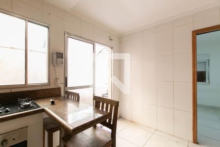 Casa à venda com 350m², 4 quartos e 3 vagasCozinha