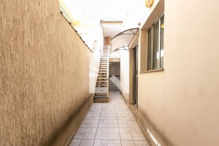 Casa à venda com 350m², 4 quartos e 3 vagasCorredor 