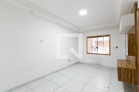 Sala de casa à venda com 4 quartos, 350m² em Cidade Antônio Estevão de Carvalho, São Paulo