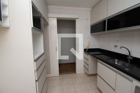 Apartamento para alugar com 59m², 2 quartos e 1 vaga Apartamento para alugar com 59m², 2 quartos e 1 vagaCozinha