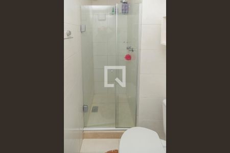 Apartamento à venda com 50m², 2 quartos e 1 vaga Apartamento à venda com 50m², 2 quartos e 1 vagaBanheiro