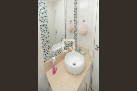 Apartamento à venda com 50m², 2 quartos e 1 vaga Apartamento à venda com 50m², 2 quartos e 1 vagaBanheiro