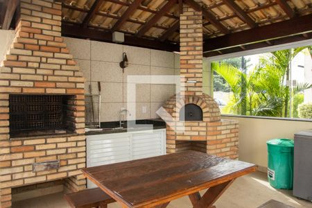 Apartamento à venda com 77m², 3 quartos e 2 vagas Apartamento à venda com 77m², 3 quartos e 2 vagasÁrea comum - Churrasqueira