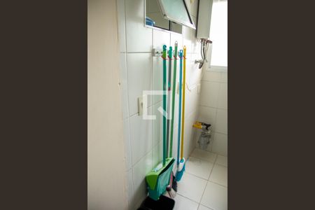 Apartamento à venda com 77m², 3 quartos e 2 vagas Apartamento à venda com 77m², 3 quartos e 2 vagasÁrea de Serviço