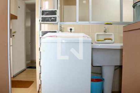 Area de Serviço de apartamento para alugar com 3 quartos, 150m² em Barra Funda, Guarujá