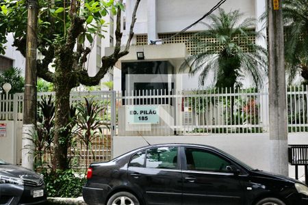 Fachada de apartamento para alugar com 3 quartos, 150m² em Barra Funda, Guarujá