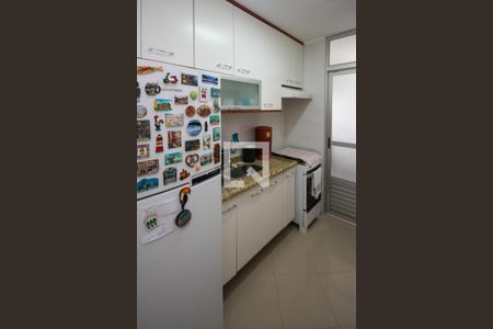Apartamento à venda com 62m², 2 quartos e 2 vagasCozinha