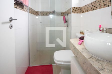 Apartamento à venda com 62m², 2 quartos e 2 vagasBanheiro da Suite