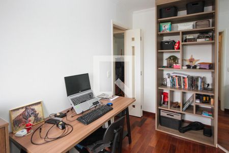 Apartamento à venda com 62m², 2 quartos e 2 vagasQuarto