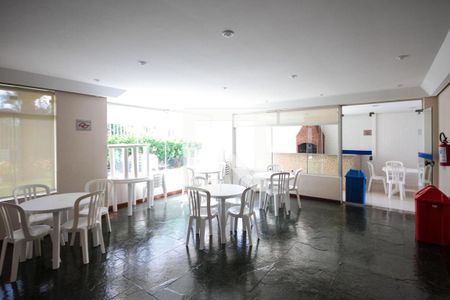 Apartamento à venda com 62m², 2 quartos e 2 vagasÁrea comum - Salão de festas