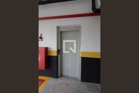 Apartamento à venda com 43m², 2 quartos e sem vagaElevador