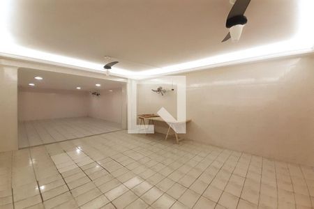 Apartamento para alugar com 82m², 3 quartos e 1 vagaÁrea comum - Salão de festas