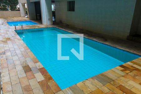 Apartamento para alugar com 82m², 3 quartos e 1 vagaÁrea comum - Piscina