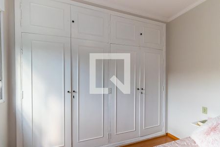 Quarto 1 de apartamento à venda com 2 quartos, 78m² em Cambuí, Campinas