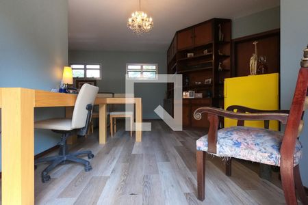 Casa à venda com 800m², 5 quartos e 4 vagasMezanino