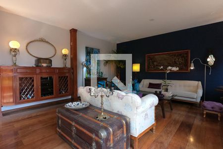 Casa à venda com 800m², 5 quartos e 4 vagasSala de Estar