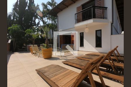 Terraço de casa à venda com 5 quartos, 800m² em Jardim Leonor, São Paulo