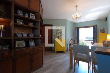 Casa à venda com 800m², 5 quartos e 4 vagasMezanino