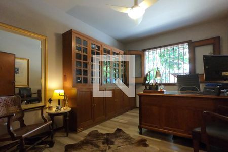 Casa à venda com 800m², 5 quartos e 4 vagasQuarto 2 / Office