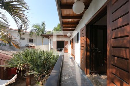 Casa à venda com 800m², 5 quartos e 4 vagasVaranda