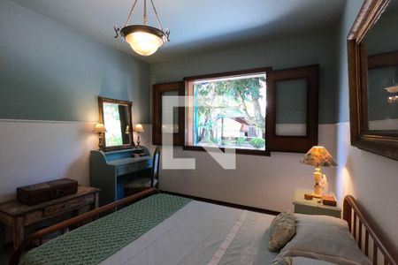 Casa à venda com 800m², 5 quartos e 4 vagasQuarto