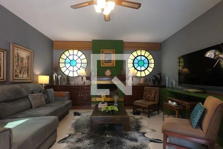 Casa à venda com 800m², 5 quartos e 4 vagasSala de TV