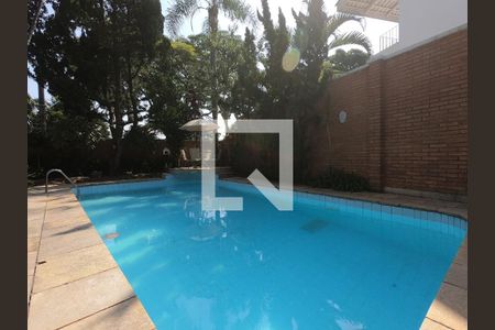 Piscina de casa à venda com 5 quartos, 800m² em Jardim Leonor, São Paulo