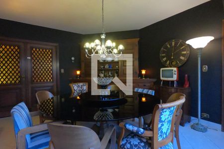 Casa à venda com 800m², 5 quartos e 4 vagasSala de Jantar