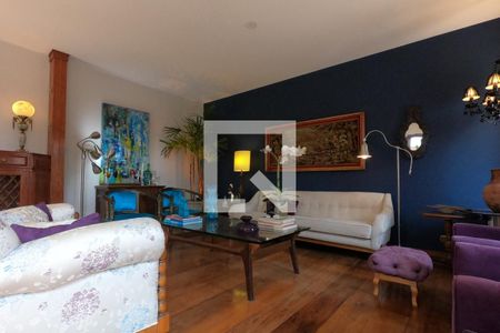 Casa à venda com 800m², 5 quartos e 4 vagasSala de Estar