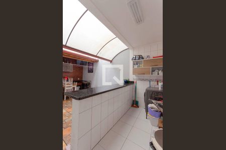 Casa à venda com 154m², 3 quartos e 2 vagasÁrea de Serviço
