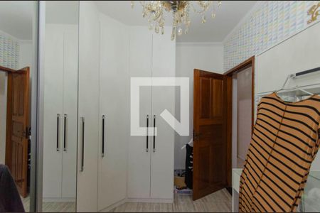 Casa à venda com 154m², 3 quartos e 2 vagasCloset